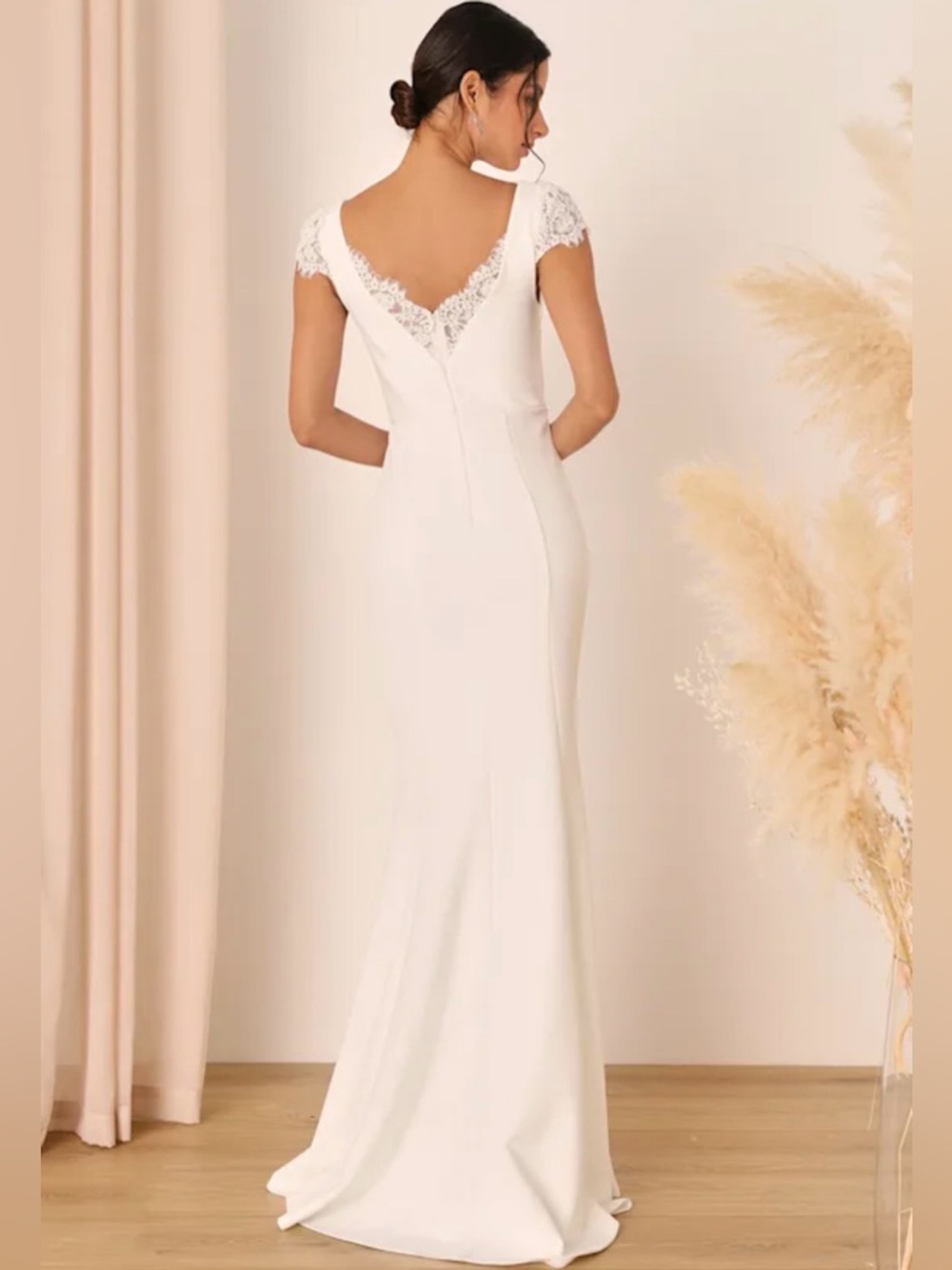 NWT lulus White Lace Trim Cap Sleeve Mermaid Wedding Gown XS